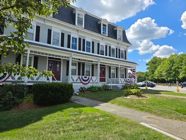 $1,600 | 5 Central Square, Unit 5 1/2, Chelmsford, MA 01824