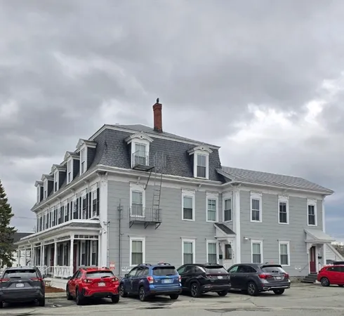 $1,600 | 5 Central Square, Unit 5 1/2, Chelmsford, MA 01824