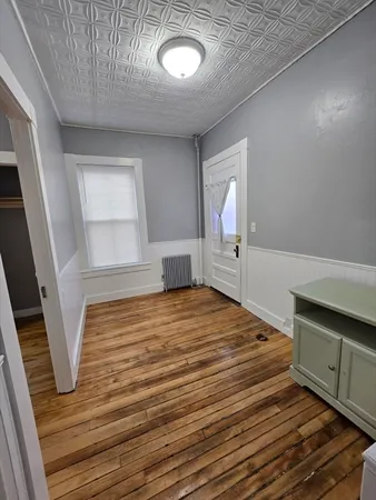 $1,600 | 5 Central Square, Unit 5 1/2, Chelmsford, MA 01824