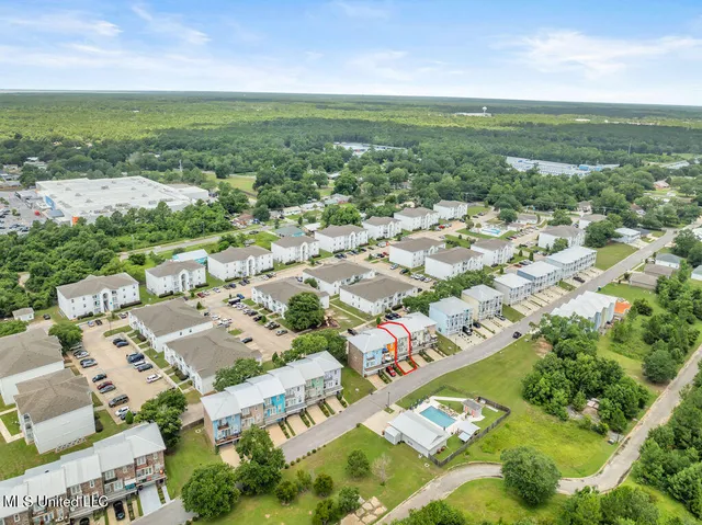 $285,000 | 30 Oak Alley Lane, Long Beach, MS 39560