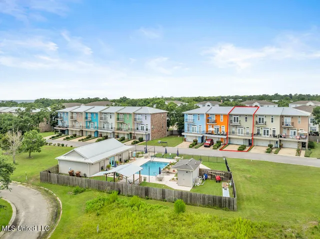 $285,000 | 30 Oak Alley Lane, Long Beach, MS 39560