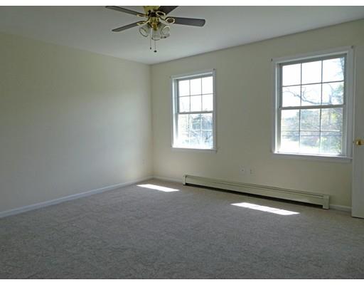 261 Cushman Road Rochester, MA 02770 - Photo 25 of 25 an empty room with a window
