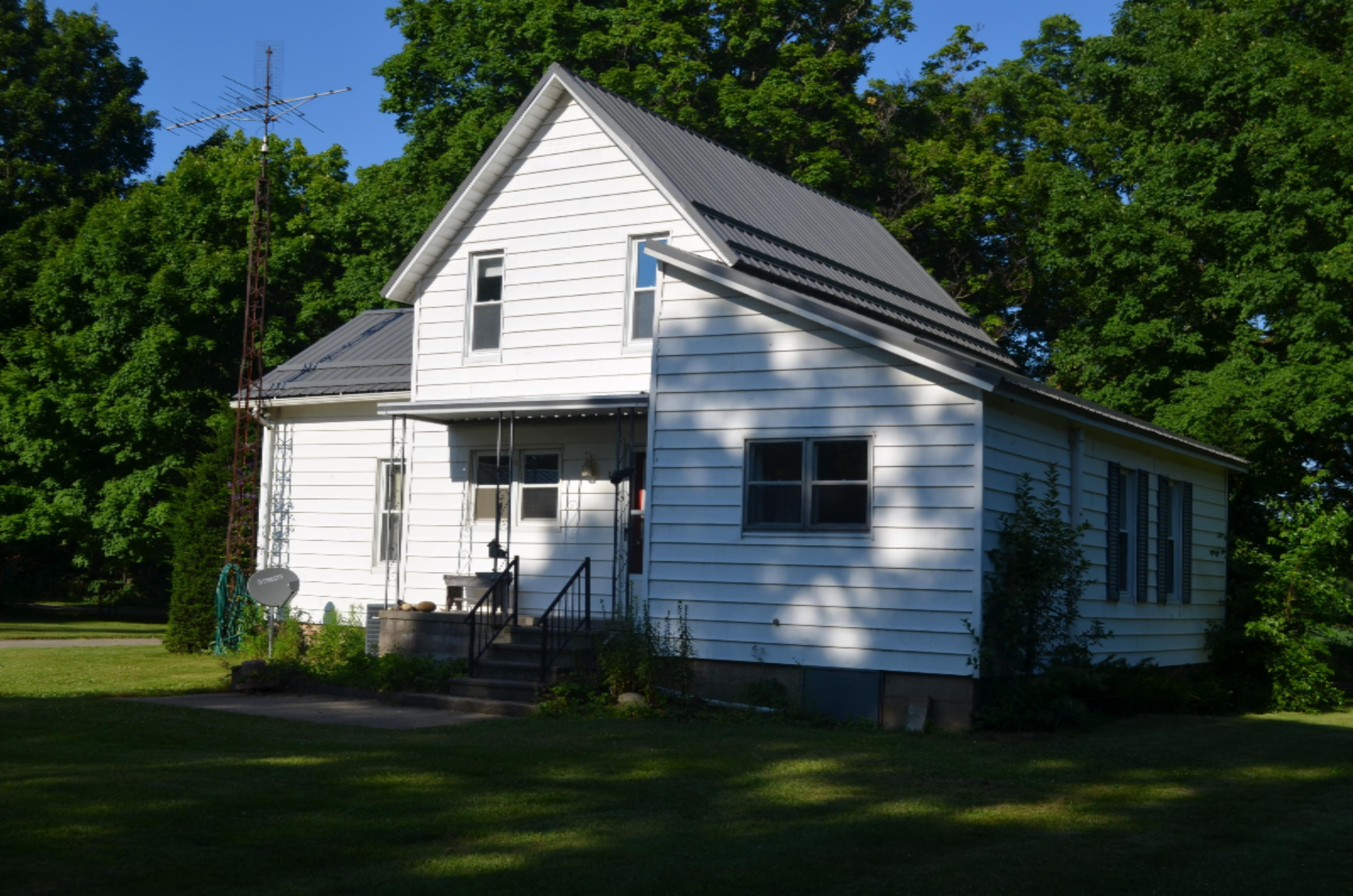 53592 Fulton Road Leonidas, MI 49066 - Photo 3 of 36 DSC_0277