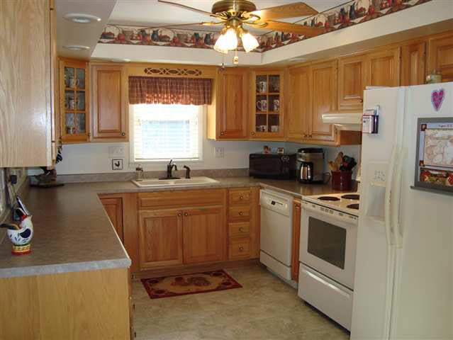 1800 North Winthrop Road Muncie, IN 47304 - Photo 3 of 12 Gallery Image 3