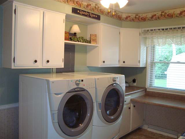 1800 North Winthrop Road Muncie, IN 47304 - Photo 6 of 12 Gallery Image 6