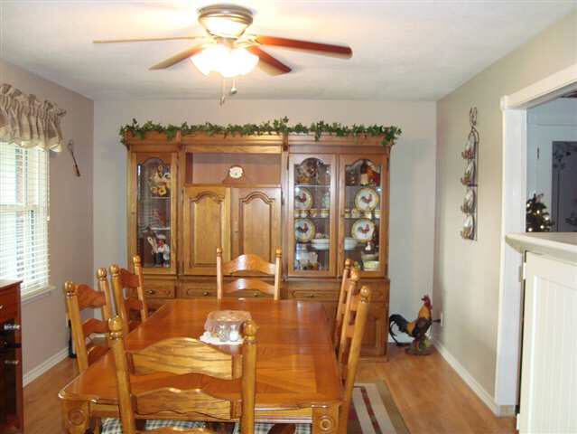 1800 North Winthrop Road Muncie, IN 47304 - Photo 7 of 12 Gallery Image 7