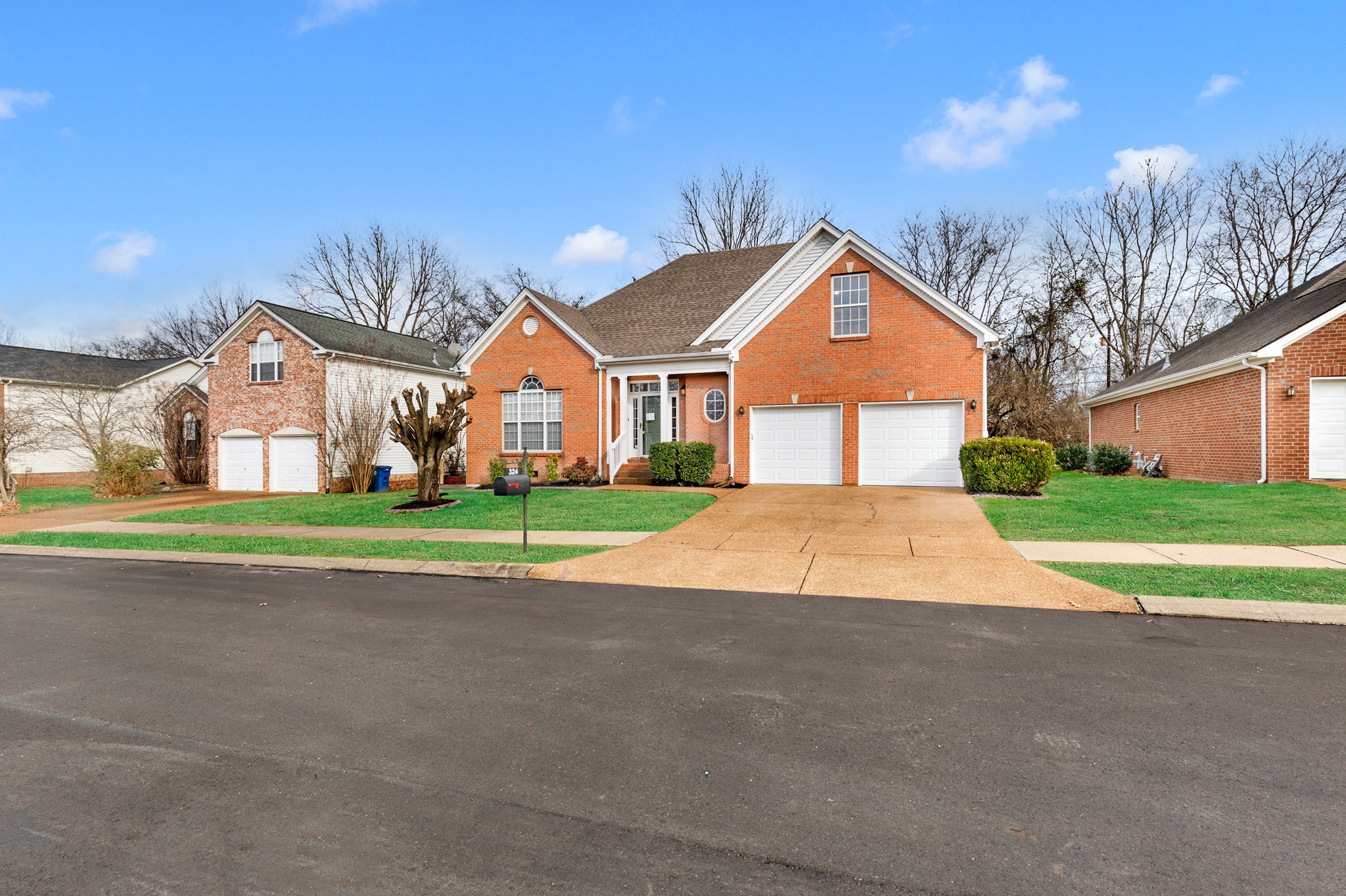 324 Astor Way Franklin, TN 37064 - Photo 3 of 52