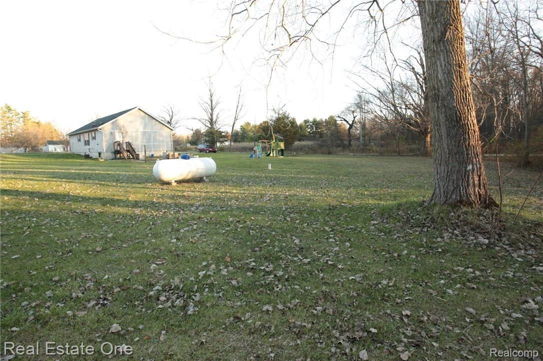 7805 Talladay Road Milan, MI 48160 - Photo 28 of 36 talladay27.JPG