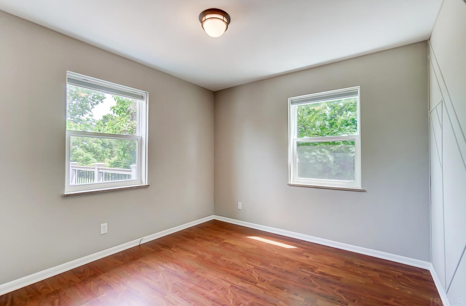 1327 Reckeweg Road Fort Wayne, IN 46804 - Photo 9 of 36