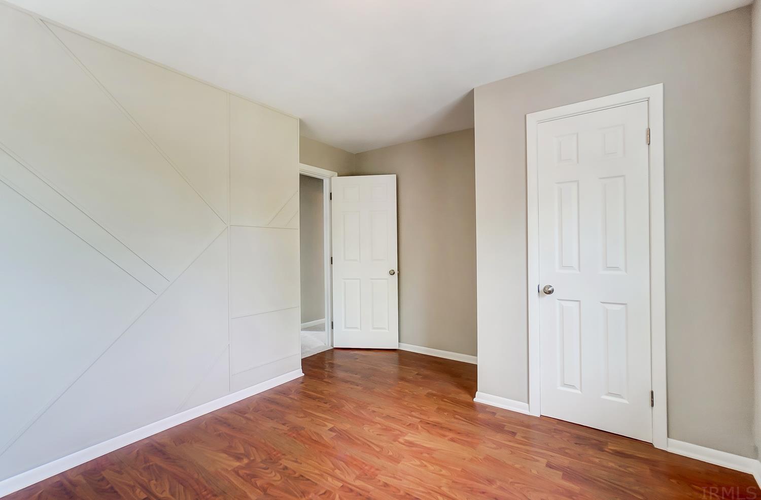 1327 Reckeweg Road Fort Wayne, IN 46804 - Photo 10 of 36