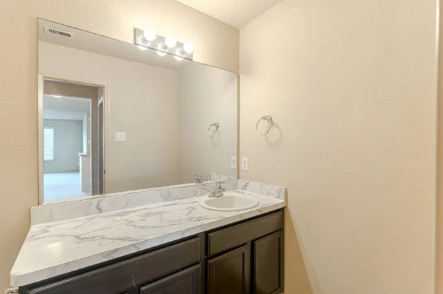 $2,000 | 2007 Naplechase Crest Drive, Spring, TX 77373