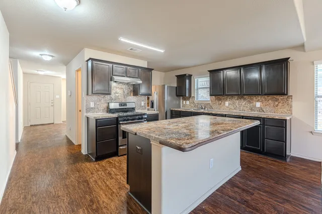 $2,000 | 2007 Naplechase Crest Drive, Spring, TX 77373