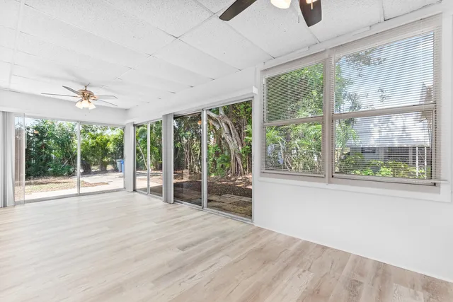 $374,900 | 308 Stillwater Drive, Jupiter, FL 33458