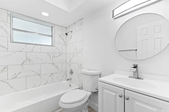 $374,900 | 308 Stillwater Drive, Jupiter, FL 33458