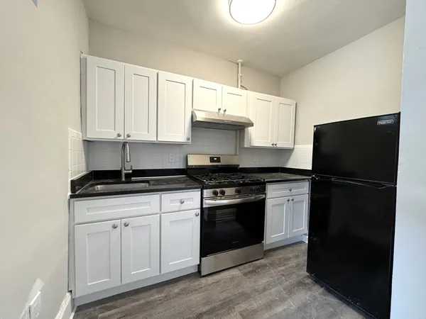$1,850 | 333 Broadway, Unit 14, Somerville, MA 02145