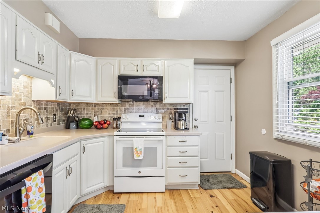 1797 Sandgate Road Madison, OH 44057 - Photo 17 of 41