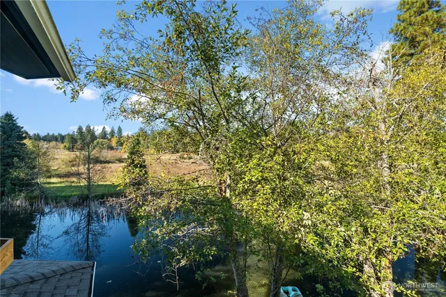$850,000 | 1305 336th Street South, Roy, WA 98580