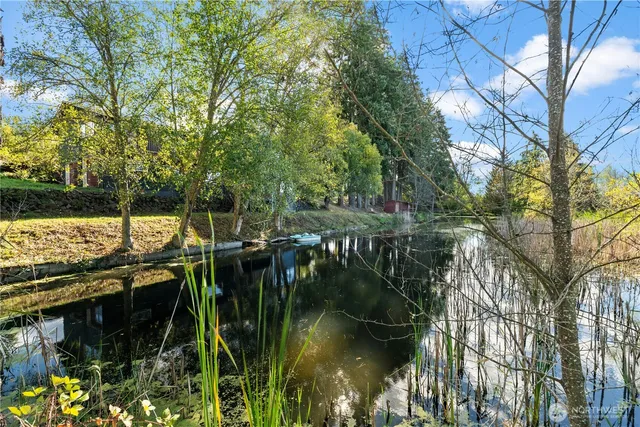 $850,000 | 1305 336th Street South, Roy, WA 98580