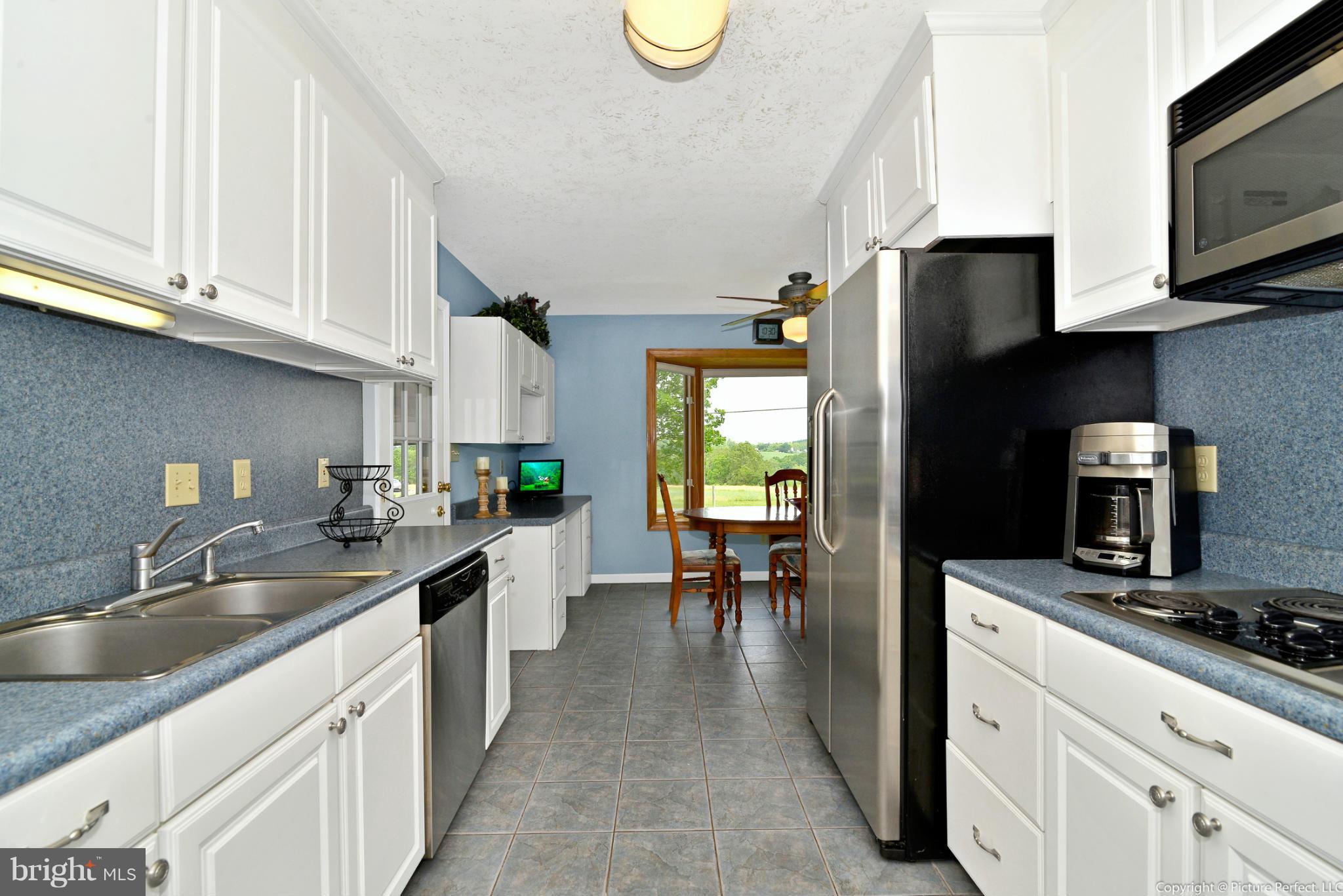 2825 Roderick Road Frederick, MD 21704 - Photo 17 of 30 Kitchen