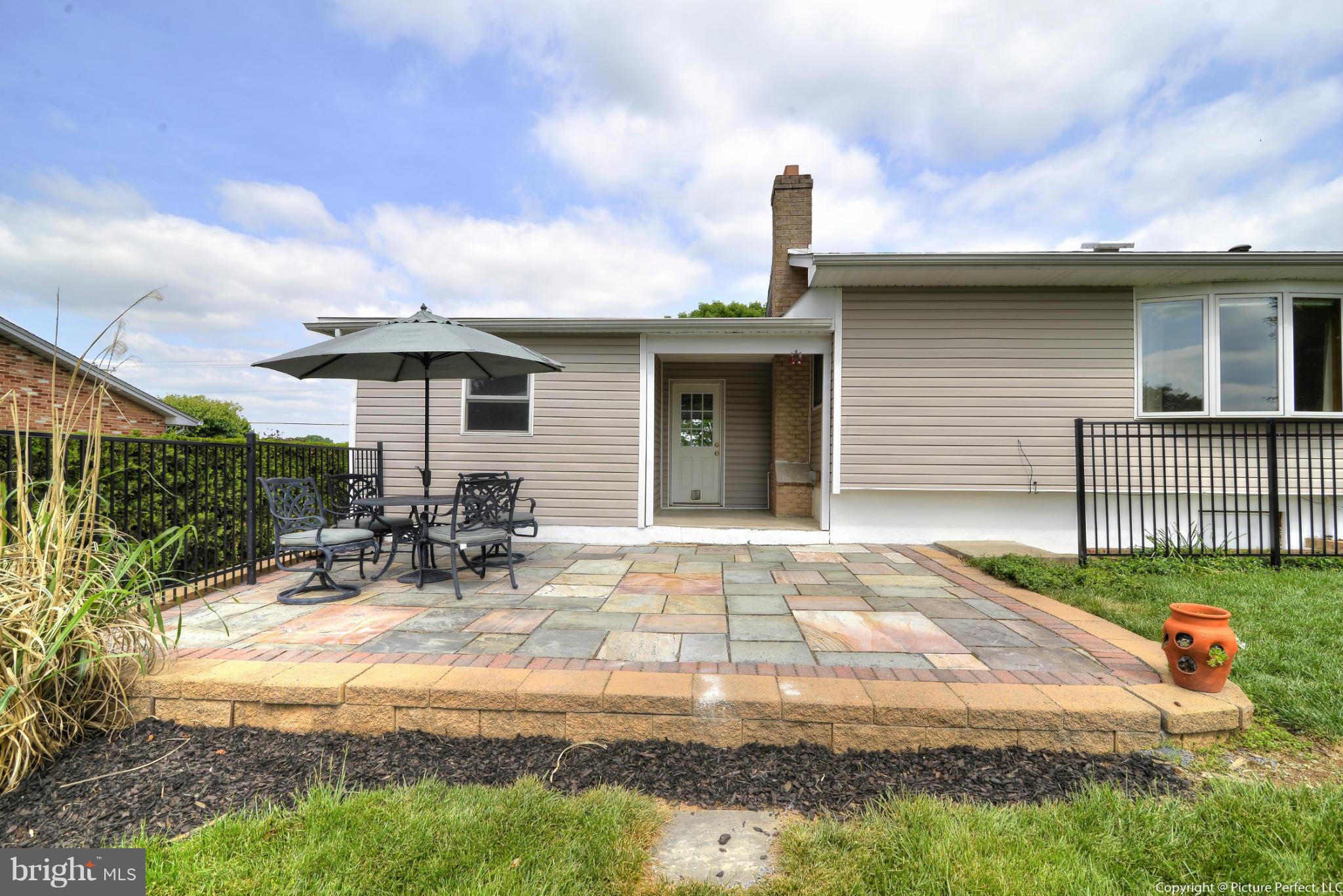 2825 Roderick Road Frederick, MD 21704 - Photo 6 of 30 Patio