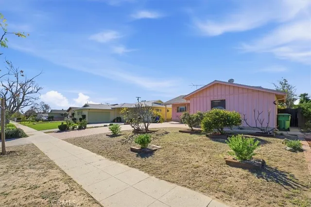 $769,000 | 9147 Haddon Avenue, Sun Valley, CA 91352