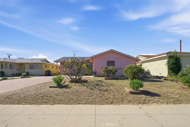 $769,000 | 9147 Haddon Avenue, Sun Valley, CA 91352