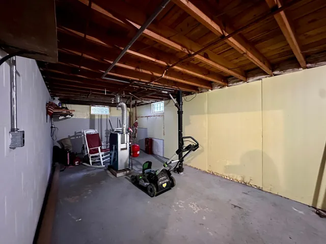 $185,000 | 402 Hillcrest Street East, Lanesboro, MN 55949