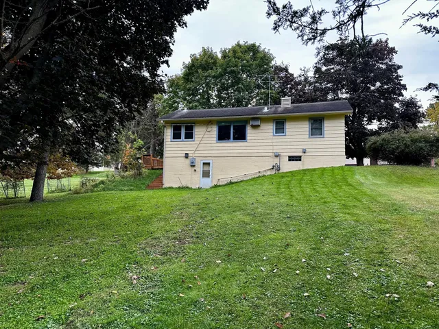 $185,000 | 402 Hillcrest Street East, Lanesboro, MN 55949