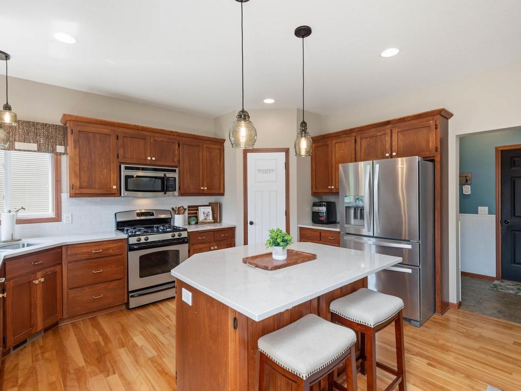 1631 Sparrow Road Waconia, MN 55387 - Photo 20 of 63 Gallery Image 20