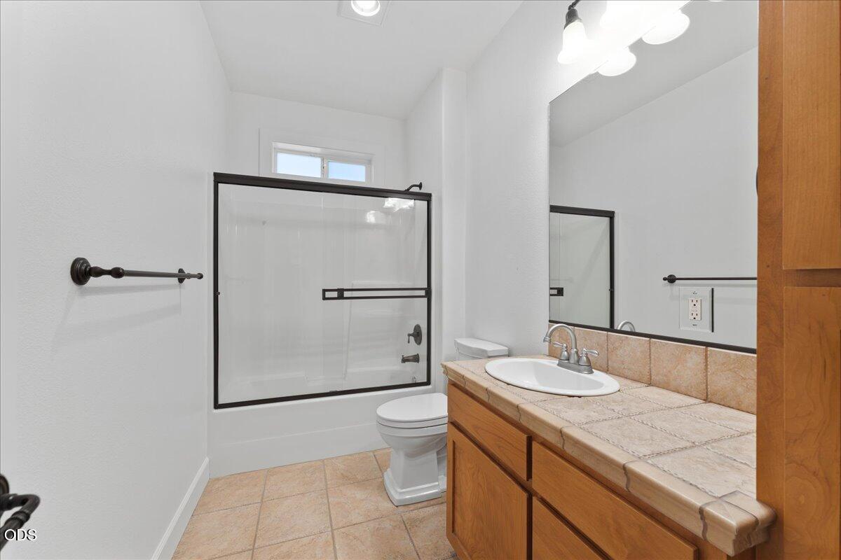 13 Portabello Way Eagle Point, OR 97524 - Photo 27 of 51