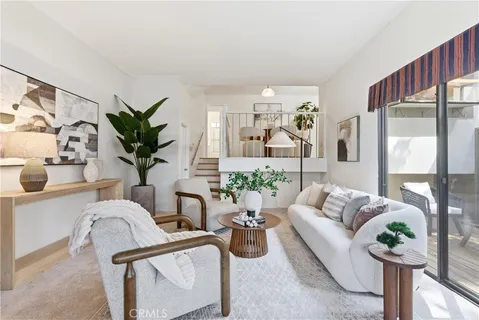 $1,099,000 | 2435 Rue De Cannes, Costa Mesa, CA 92627