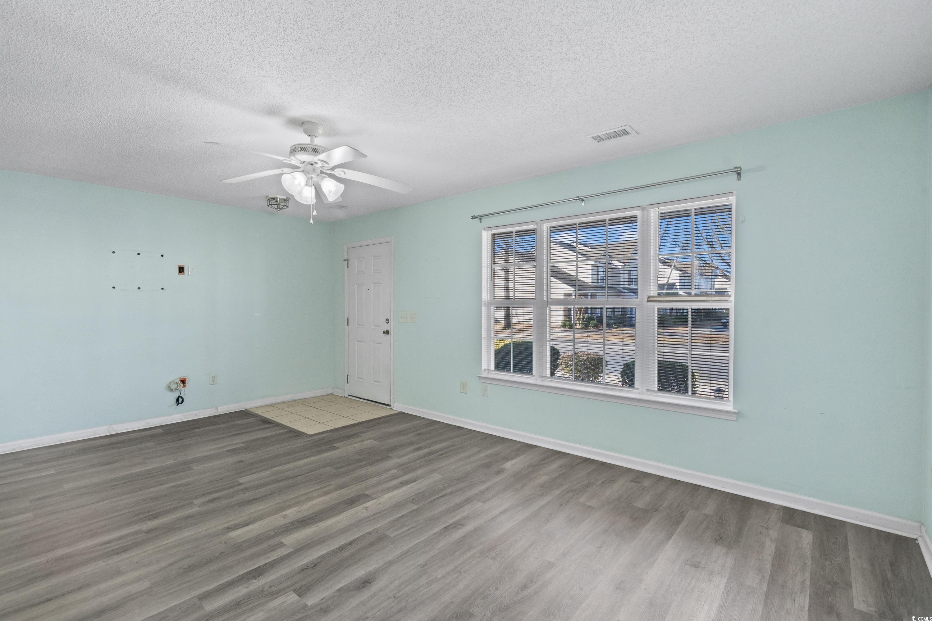 277 Seabert Road, Unit 277 Myrtle Beach, SC 29579 - Photo 6 of 36 Gallery Image 6
