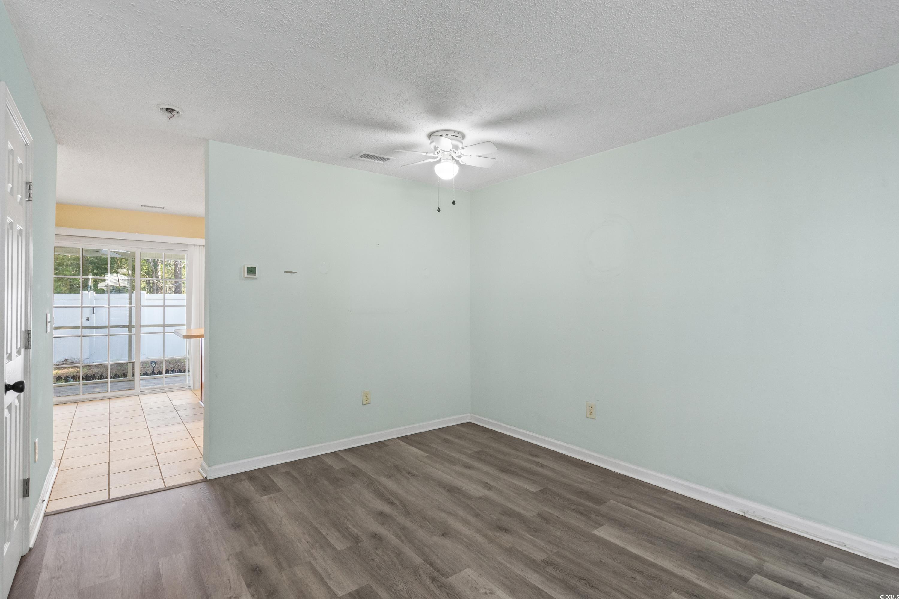 277 Seabert Road, Unit 277 Myrtle Beach, SC 29579 - Photo 8 of 36 Gallery Image 8