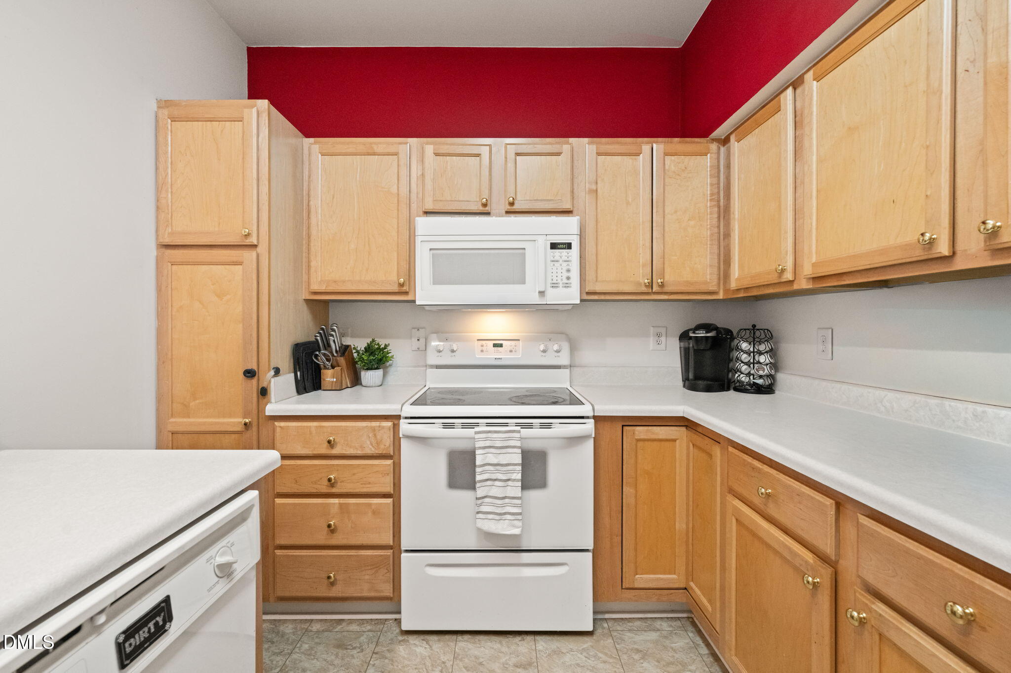33 Signet Drive Durham, NC 27704 - Photo 9 of 28 9-web-or-mls-untitled-8