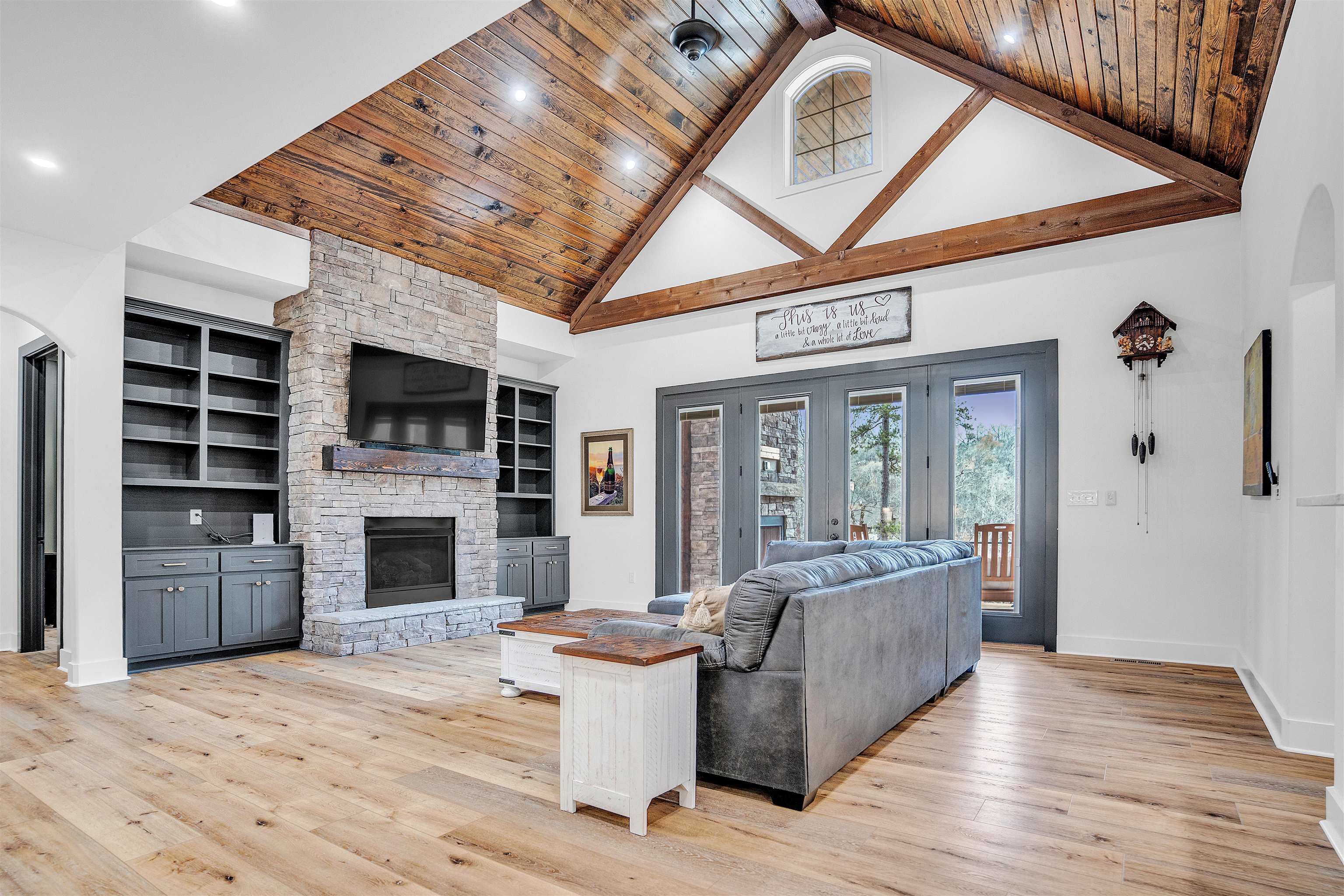 70 Native Leaf Cove Savannah, TN 38372 - Photo 10 of 40 a living room with furniture and a fireplace