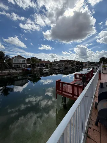a view of a terrace with sitting area