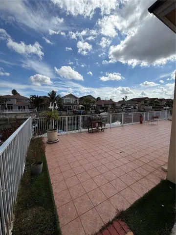 a view of a walk in closet