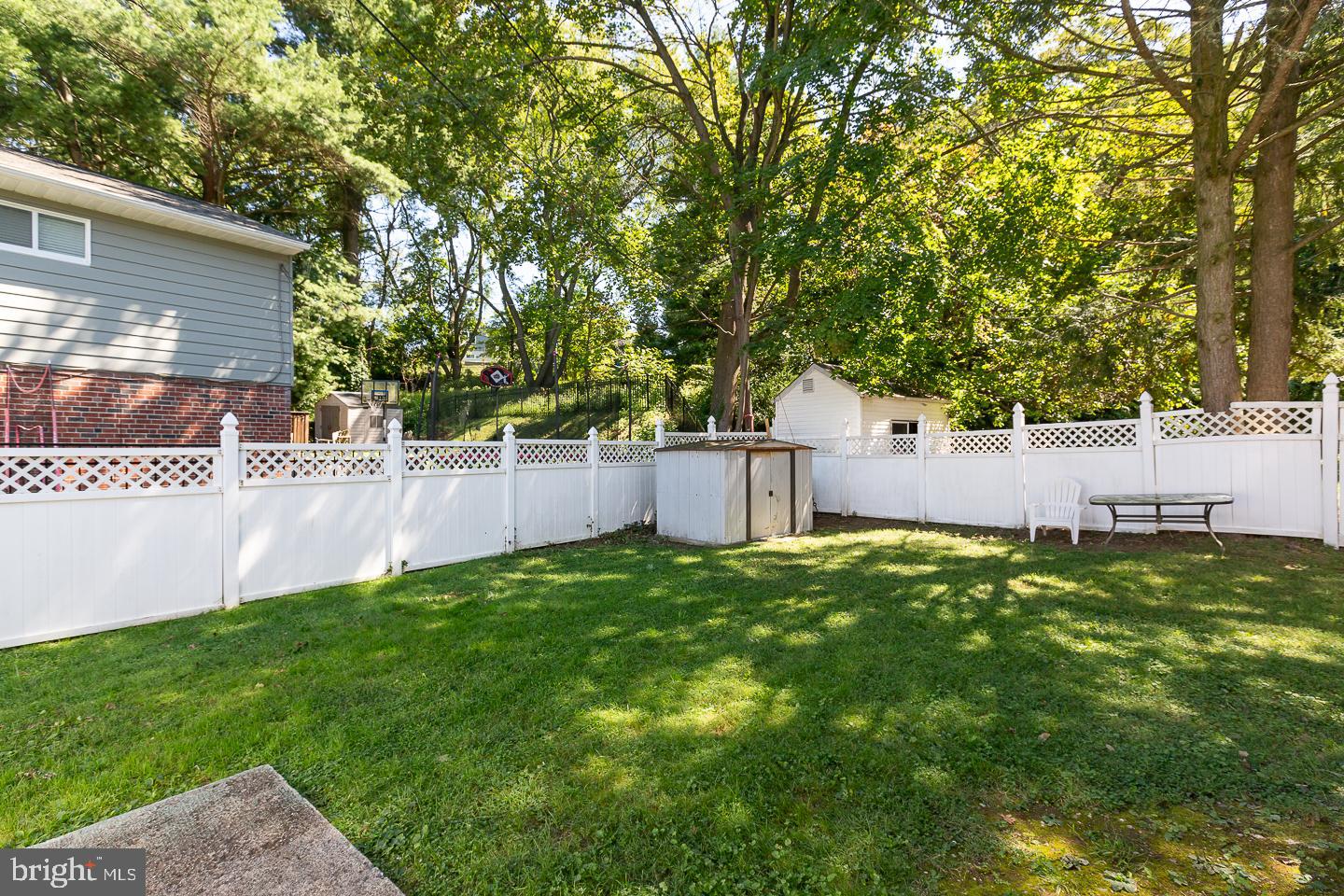 1614 Lawrence Road Havertown, PA 19083 - Photo 35 of 35 Spacious back yard