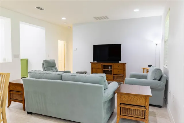 $349,900 | 108 Port Royal Court, Sebastian, FL 32958