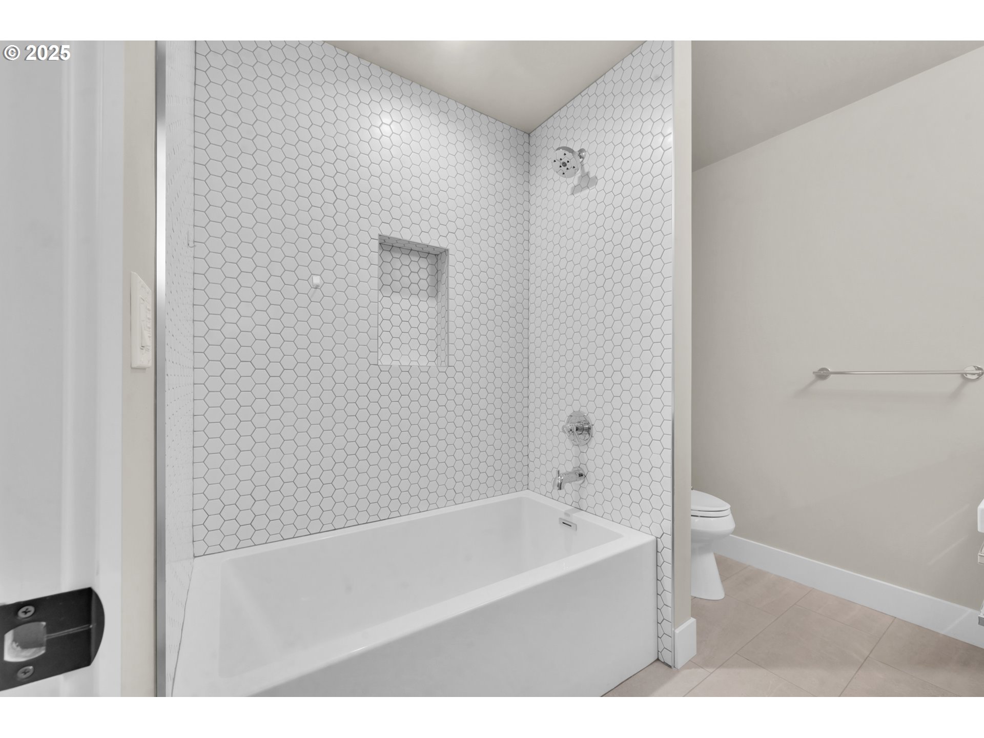 1915 Elkhorn Drive Eugene, OR 97408 - Photo 21 of 28 a bathroom with a bathtub and a shower