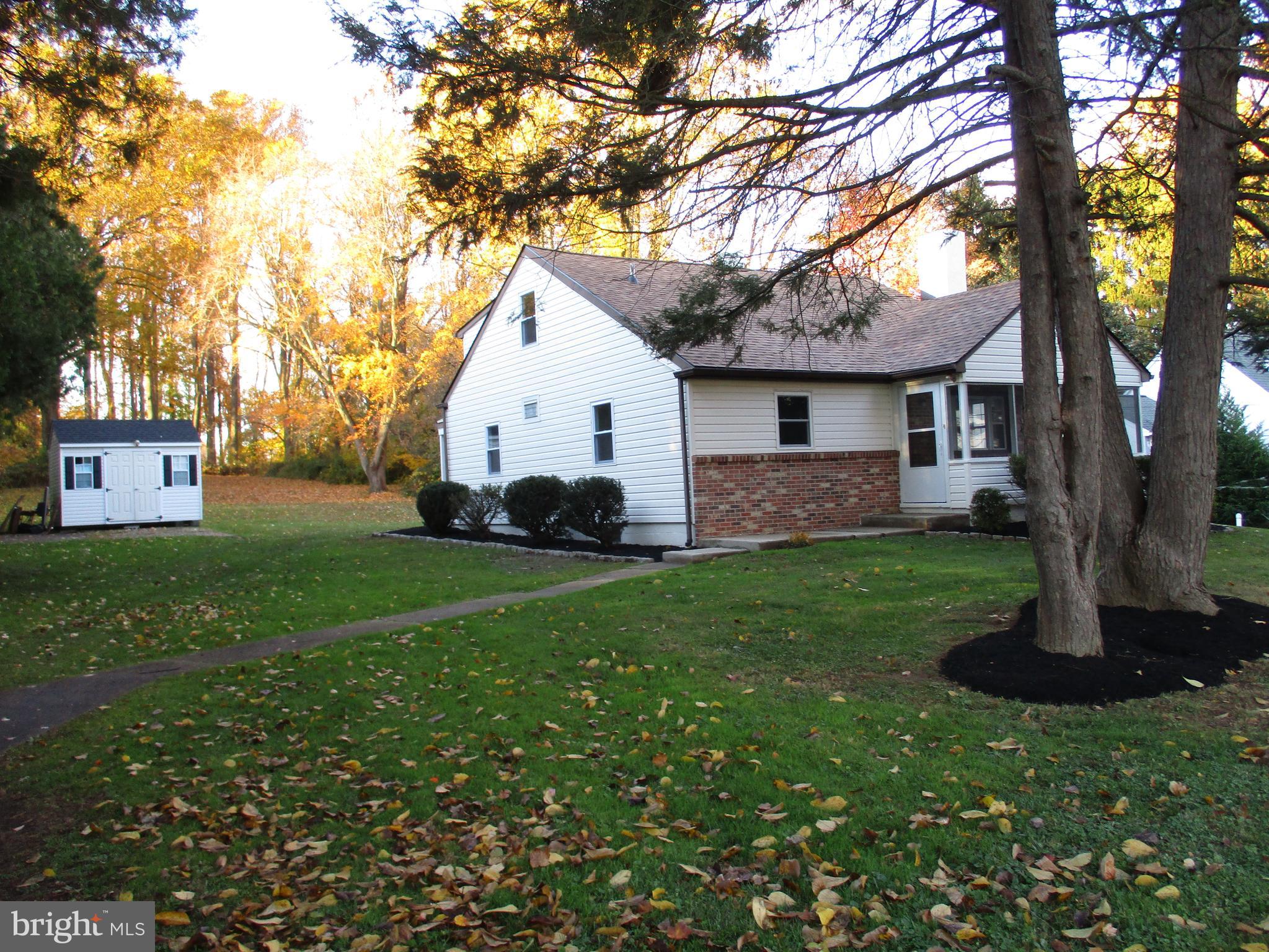 508 Weir Road Aston, PA 19014 - Photo 2 of 29