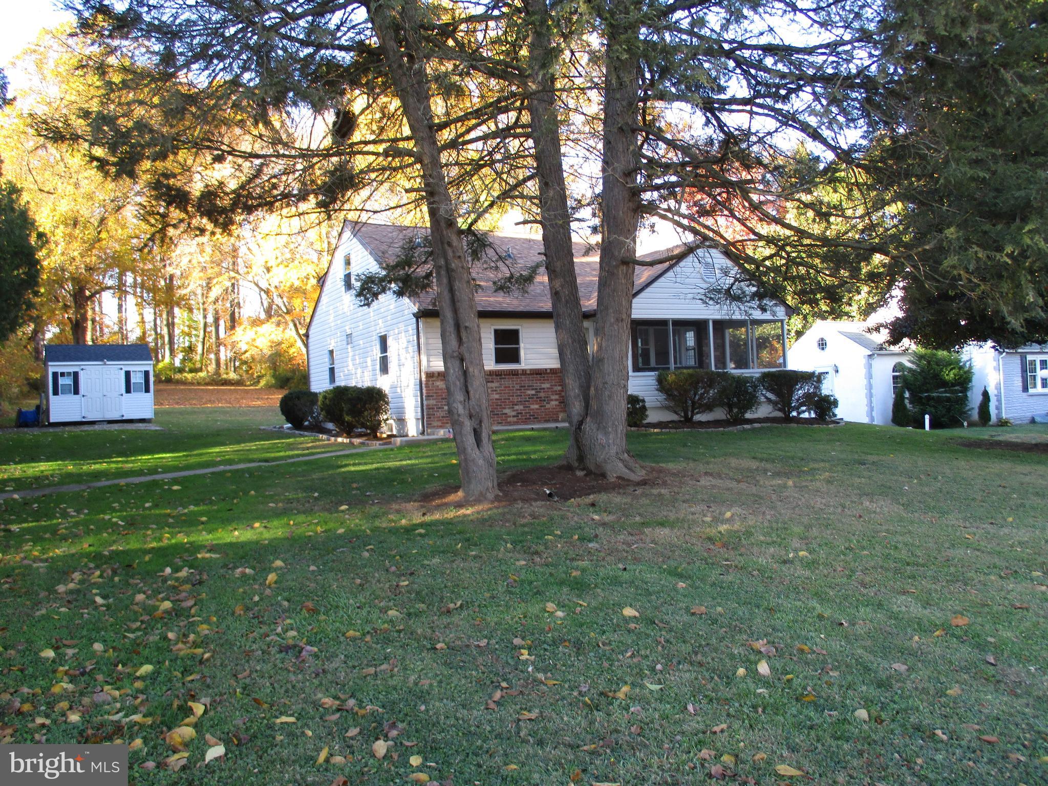 508 Weir Road Aston, PA 19014 - Photo 29 of 29 Front