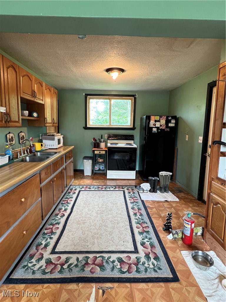 3239 Tower Road Dorset, OH 44032 - Photo 6 of 47 Gallery Image 6