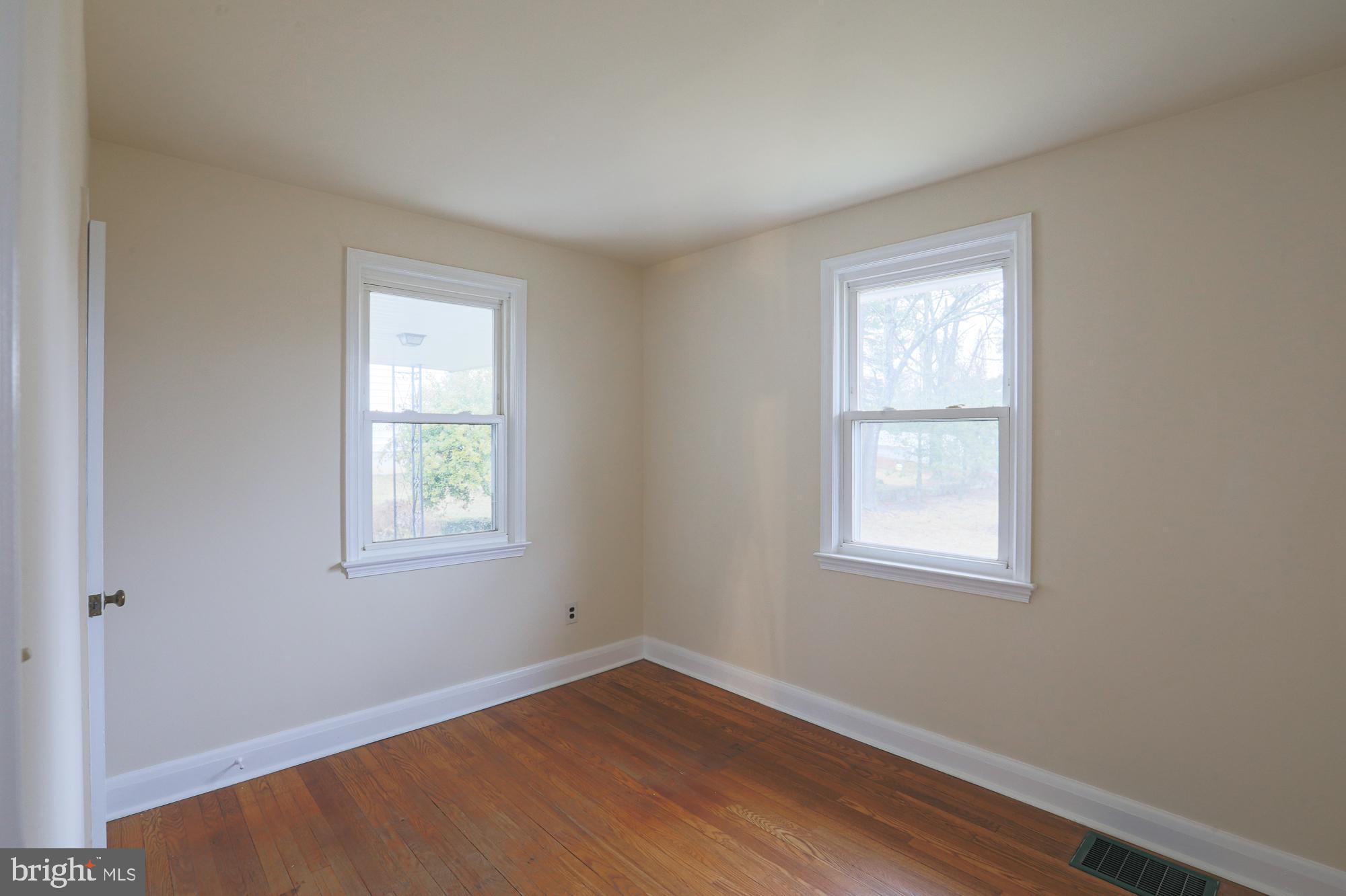 6117 Hunt Club Road Elkridge, MD 21075 - Photo 13 of 32 Gallery Image 13