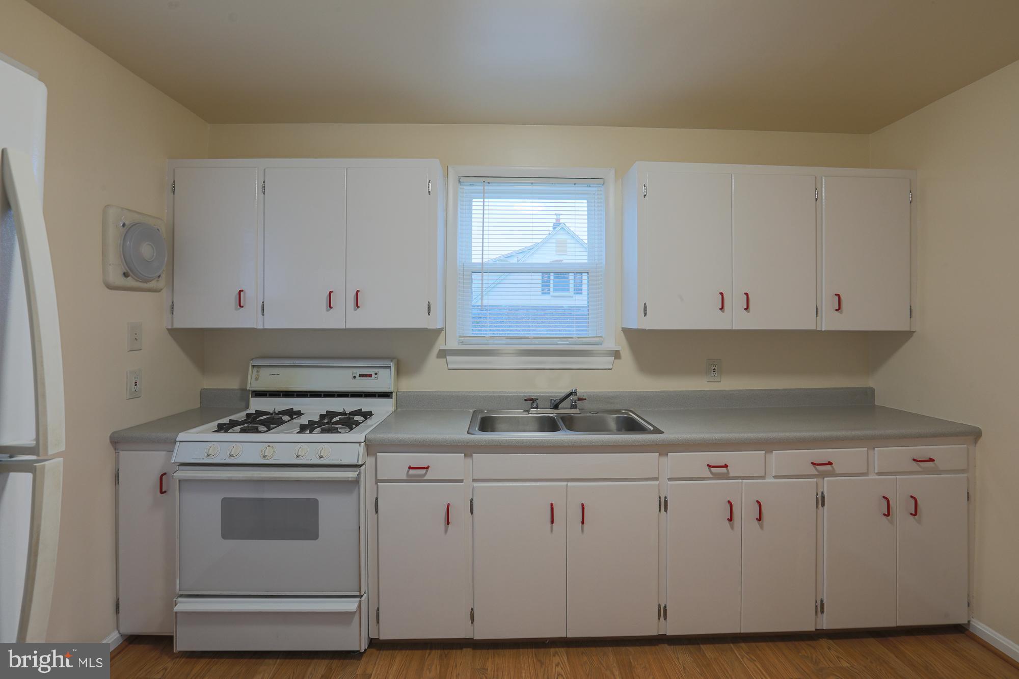 6117 Hunt Club Road Elkridge, MD 21075 - Photo 10 of 32 Gallery Image 10