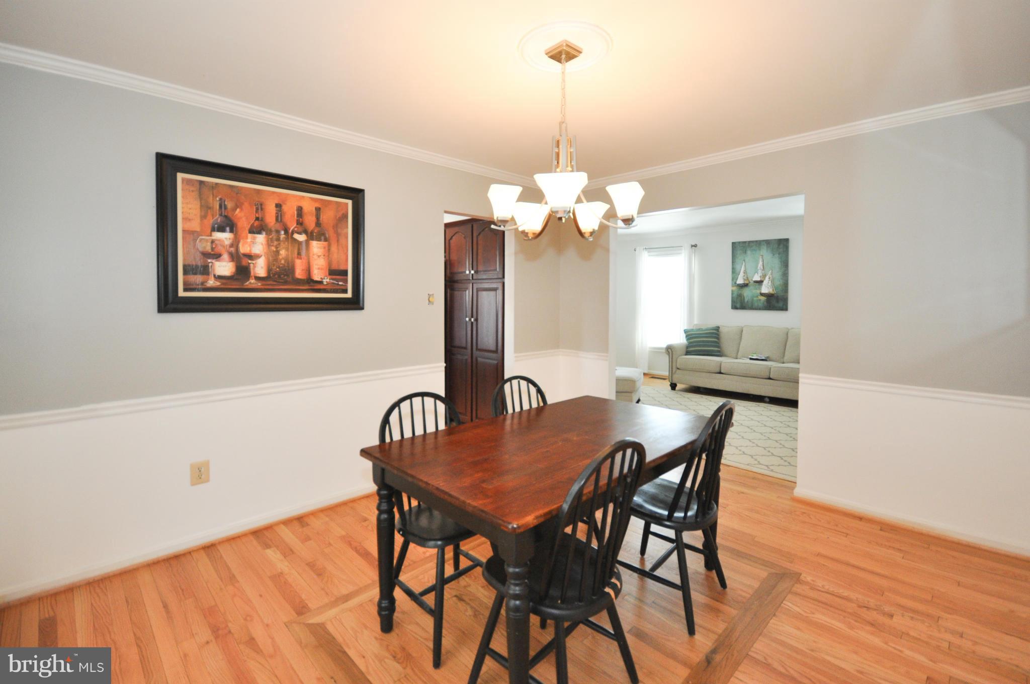 9210 Ramblebrook Road Baltimore, MD 21236 - Photo 5 of 25 Dining Room