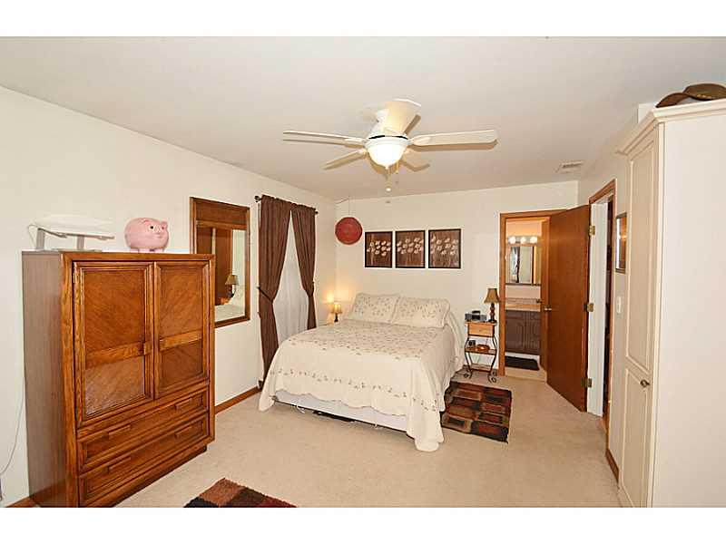 10346 Ruckle Street Indianapolis, IN 46280 - Photo 15 of 24 Gallery Image 15