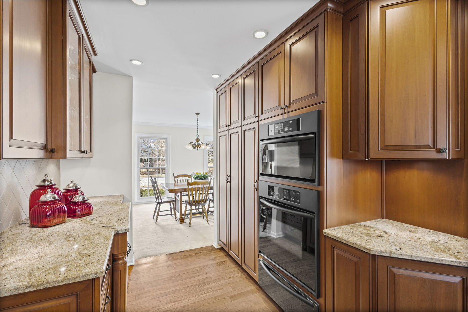 2501 Indian Ridge Drive Glenview, IL 60026 - Photo 9 of 45