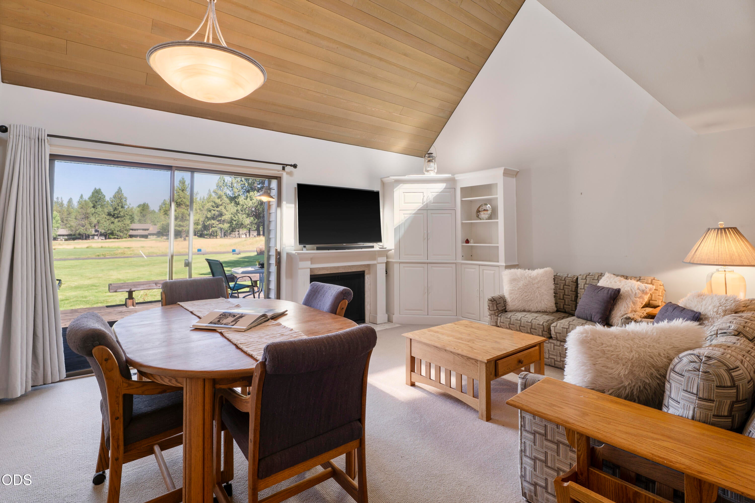 57331 Overlook Road, Unit 32 Sunriver, OR 97707 - Photo 13 of 40 Gallery Image 13
