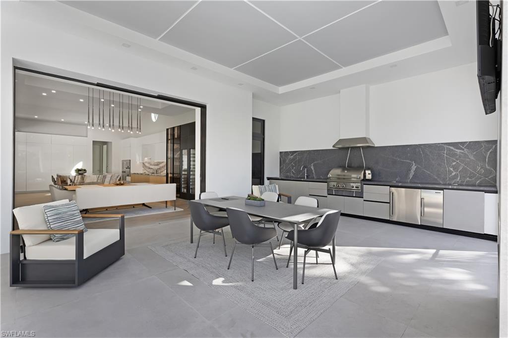 2485 Crayton Road Naples, FL 34103 - Photo 28 of 33